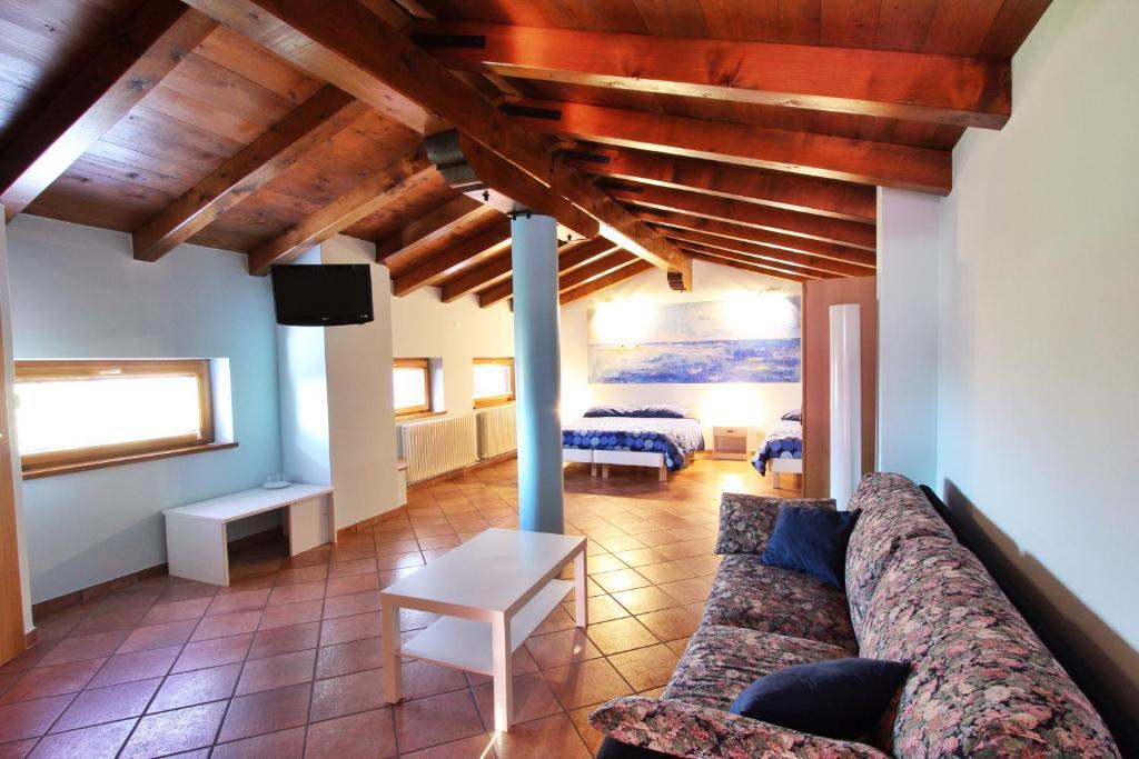 Cip & Ciop Bed & Breakfast Buia Room photo